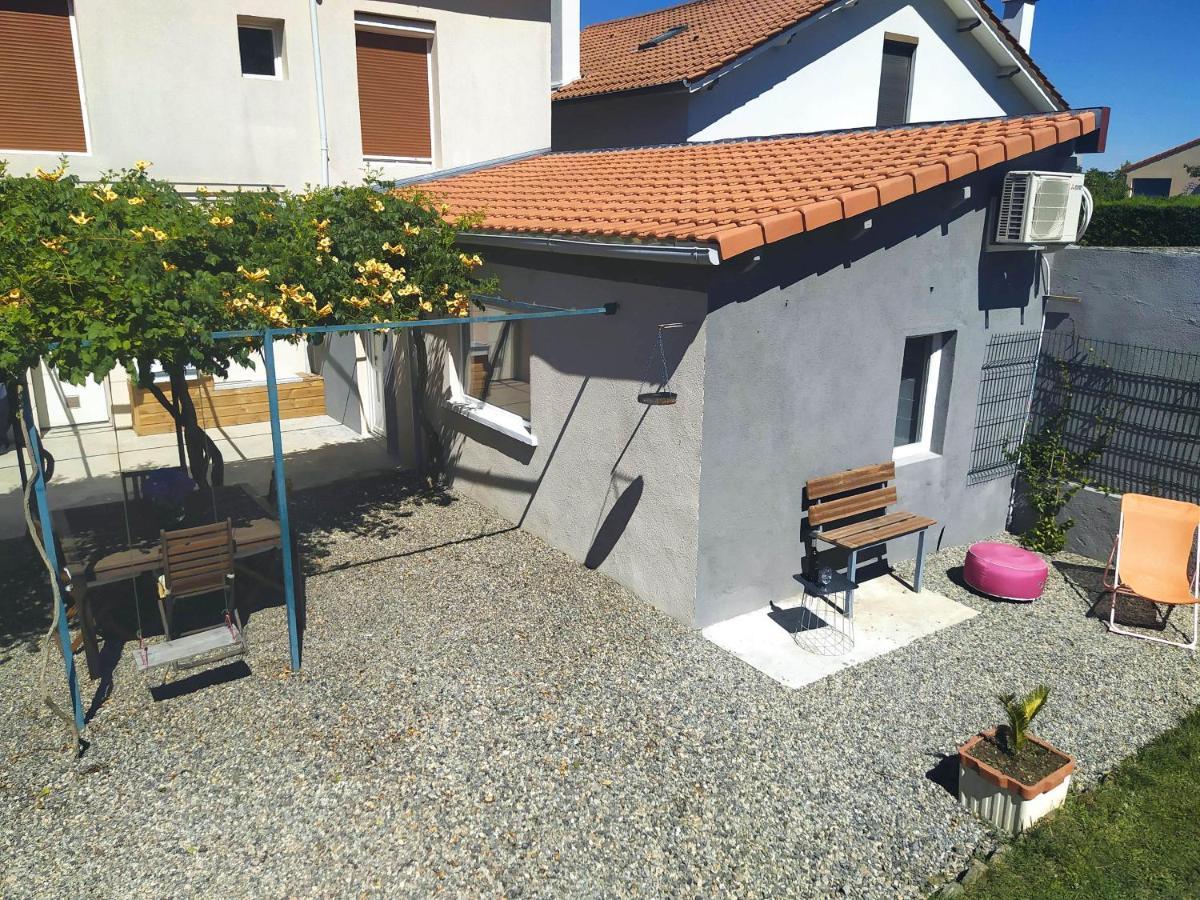 Studio 26 Vic-le-Comte Exteriör bild
