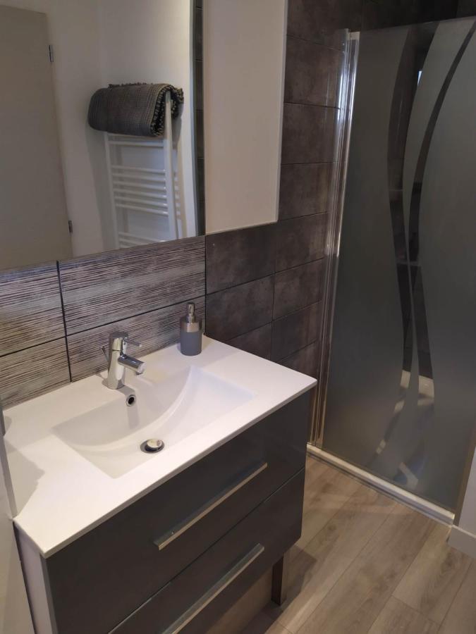 Studio 26 Vic-le-Comte Exteriör bild